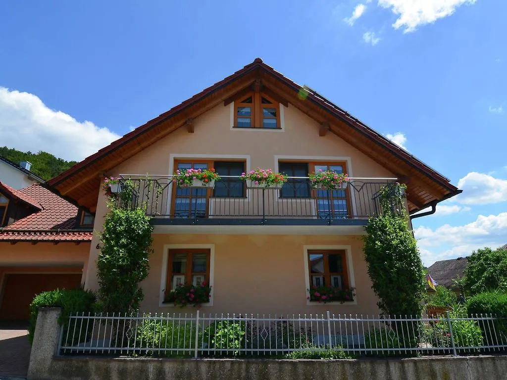 Apartment With Private Terrace In Prunn Riedenburg Germania